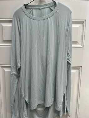 Under Armour Light Blue Long Sleeve Performance yoga top